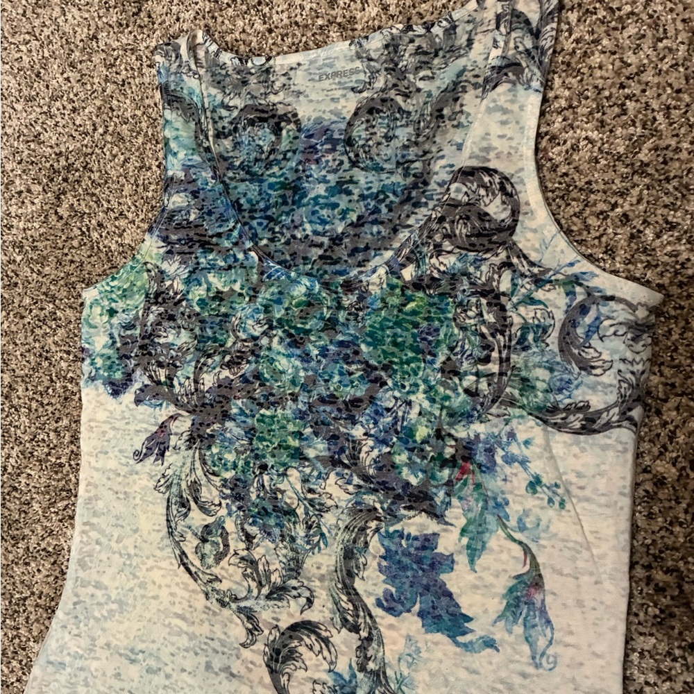 Express Printed Scoop Neck Sheer Tank Top, size M - Picture 5 of 11